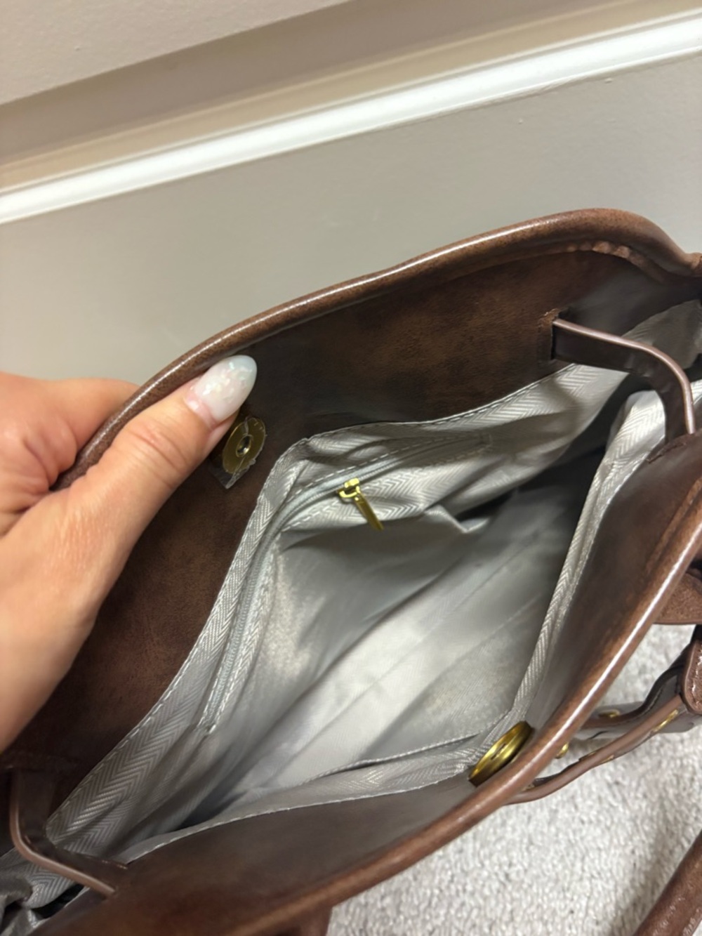 Brown Leather-Style Satchel Handbag - Picture 2 of 3